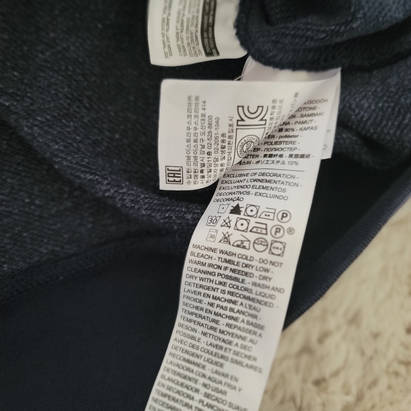 Levi's Sweatshirt. Size L - Picture 4 of 4